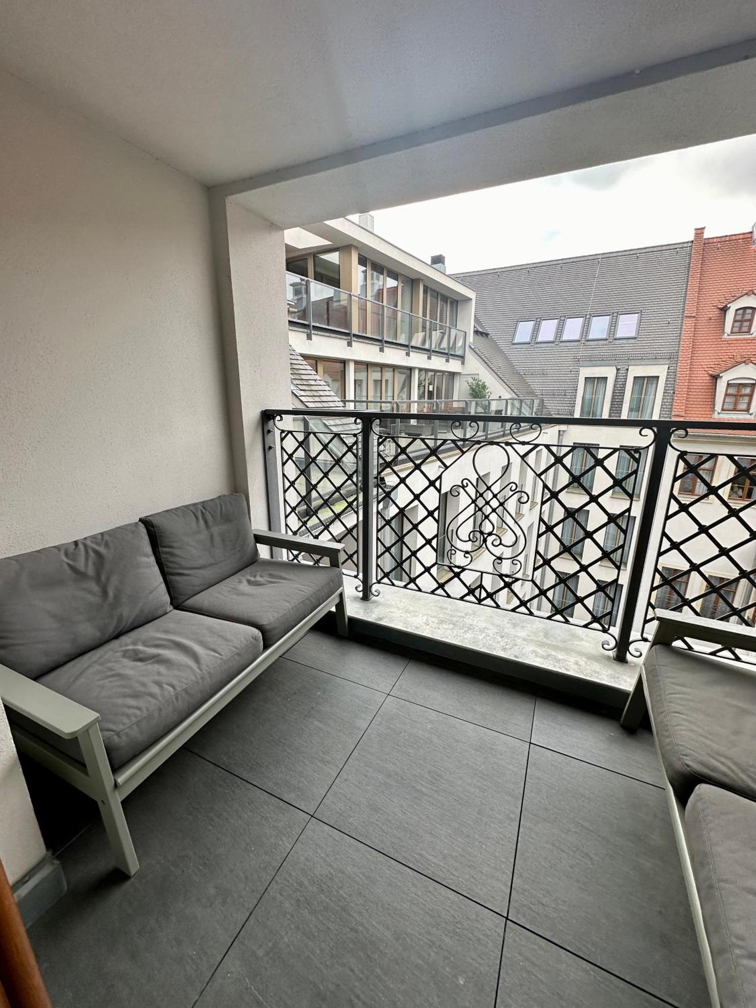 Exklusives Apartment Mit Einmaligem Blick Zur Frauenkirche - Parkplatz Kostenfrei Δρέσδη Εξωτερικό φωτογραφία